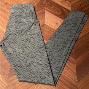 Lululemon Leggings -perfect condition